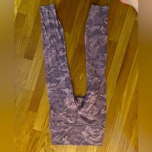 Lululemon size 6 leggings. Like new, never worn.
